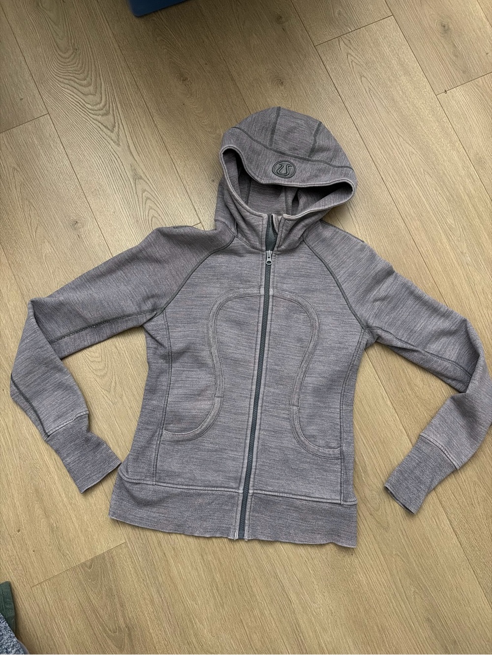 Lululemon Gray Purple Zip-Up Hooded Jacket size 8 Scuba